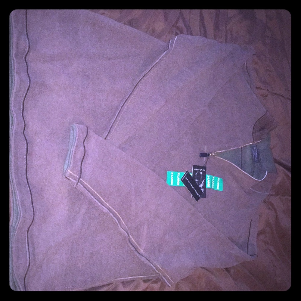 NWT men’s age of wisdom reversible pull over xl